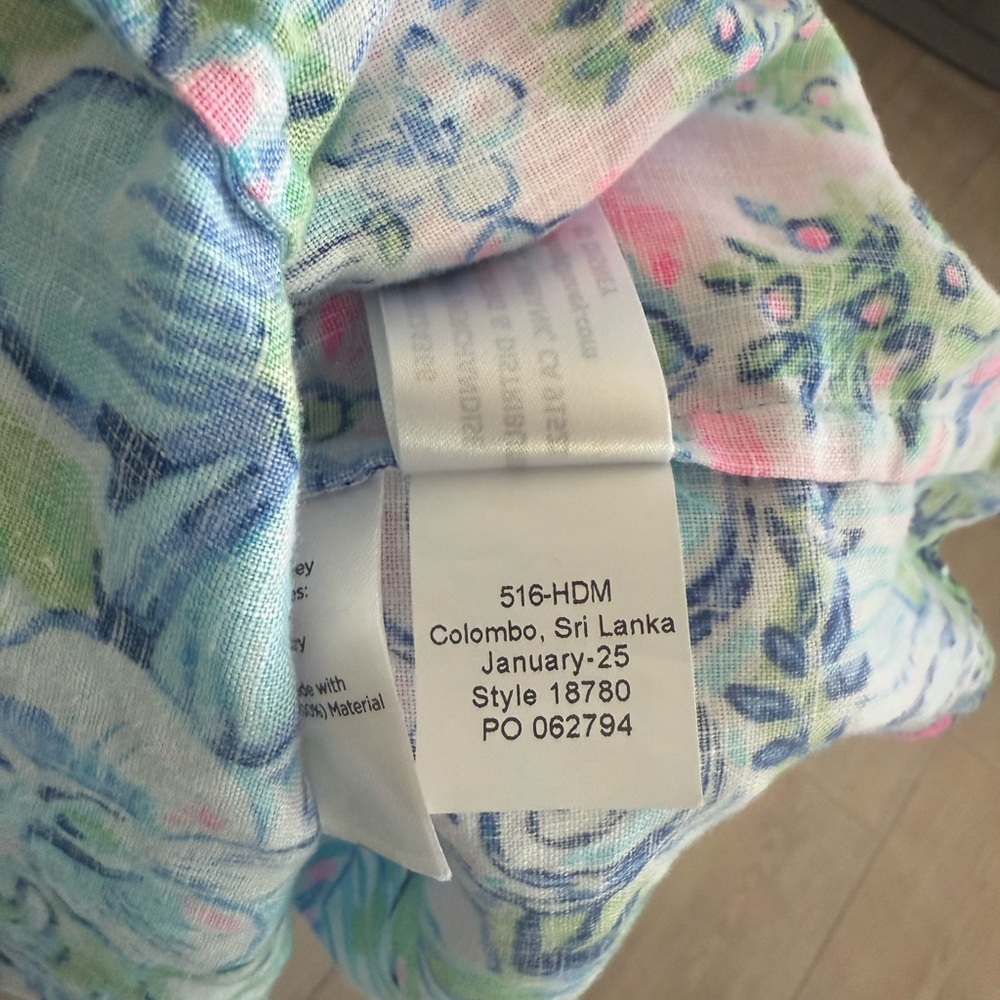 Lilly Pulitzer Disney Parks Collection Dress in Blue and Pink NWOT - Picture 4 of 5